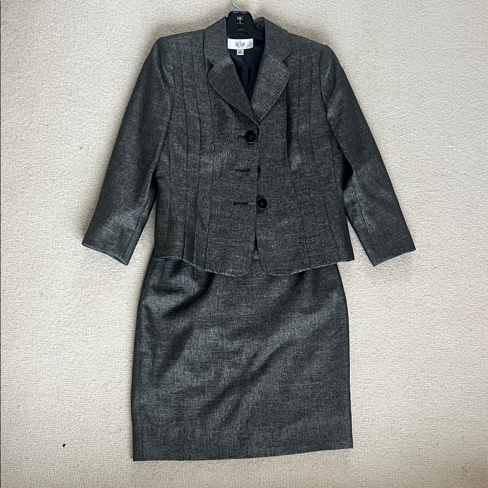 Le Suit Women's Charcoal Blazer and Skirt Set